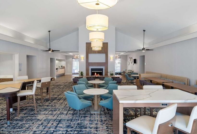 هتل Homewood Suites By Hilton Montgomery