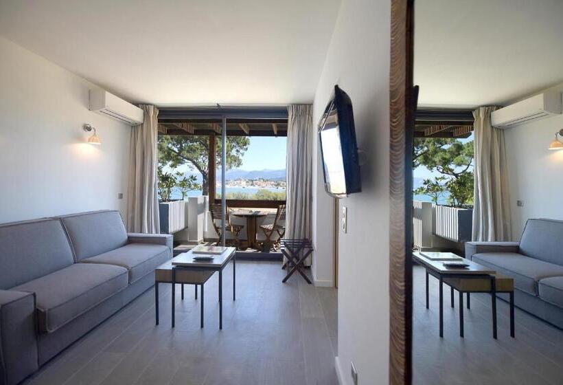 هتل Hôtel La Roya