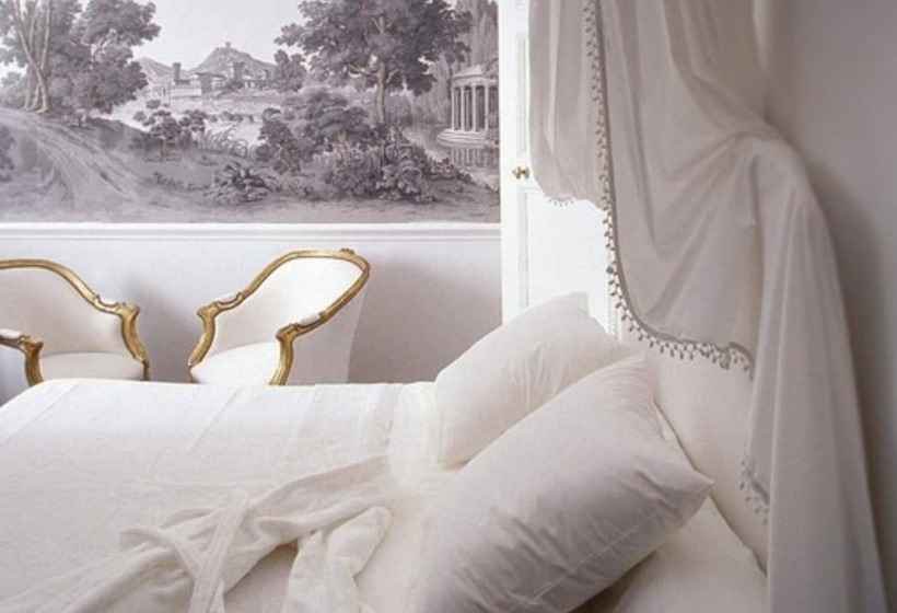 Отель L Hôtel Particulier