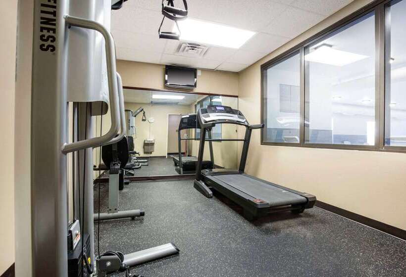 בית מלון כפרי Quality Inn & Suites Arnold   St Louis