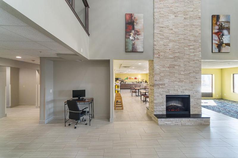 בית מלון כפרי Quality Inn & Suites Arnold   St Louis