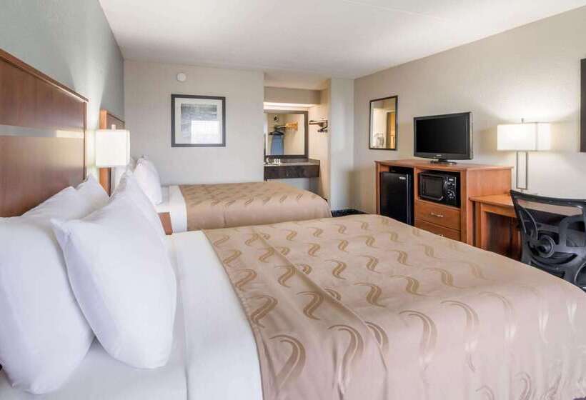 فندق Quality Inn