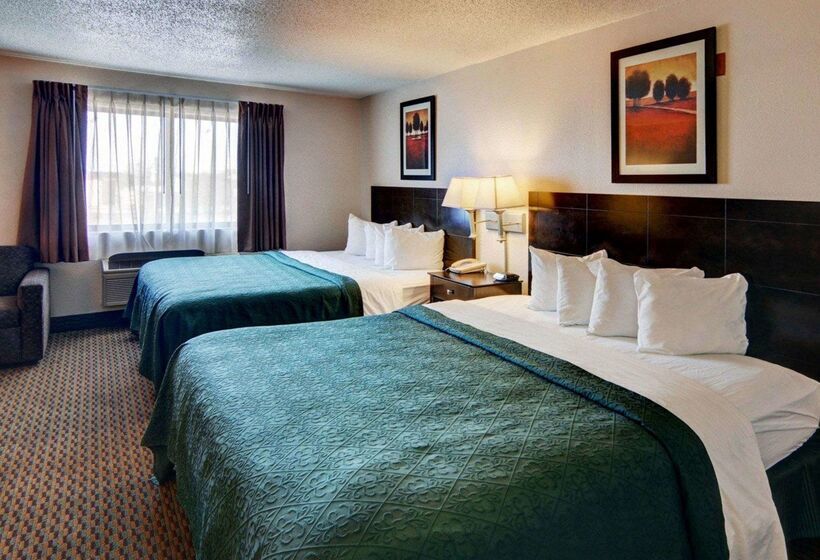 בית מלון כפרי Quality Inn & Suites Wichita Falls I 44