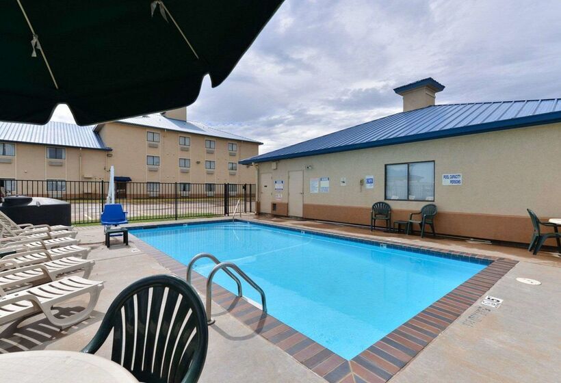 בית מלון כפרי Quality Inn & Suites Wichita Falls I 44