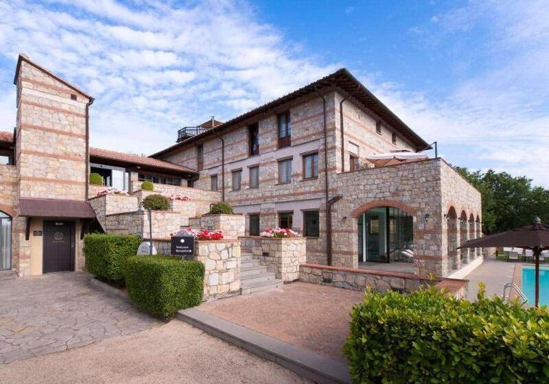 Cdh Hotel Radda