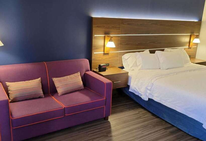 בית מלון כפרי Best Western Plus Lexington Inn