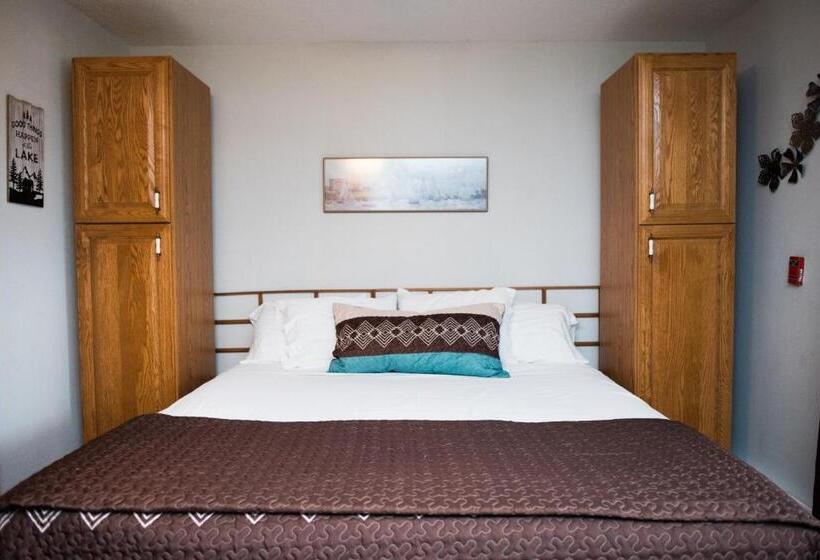 هتل Caribbean Club Resort