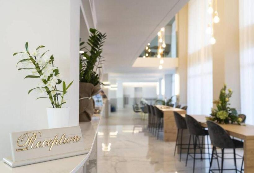 Phi Hotel Cavalieri