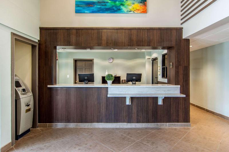 هتل Clarion Inn & Suites Atlanta Downtown