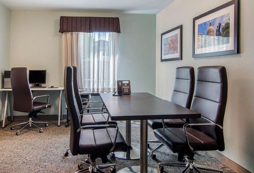 هتل Clarion Inn & Suites Atlanta Downtown