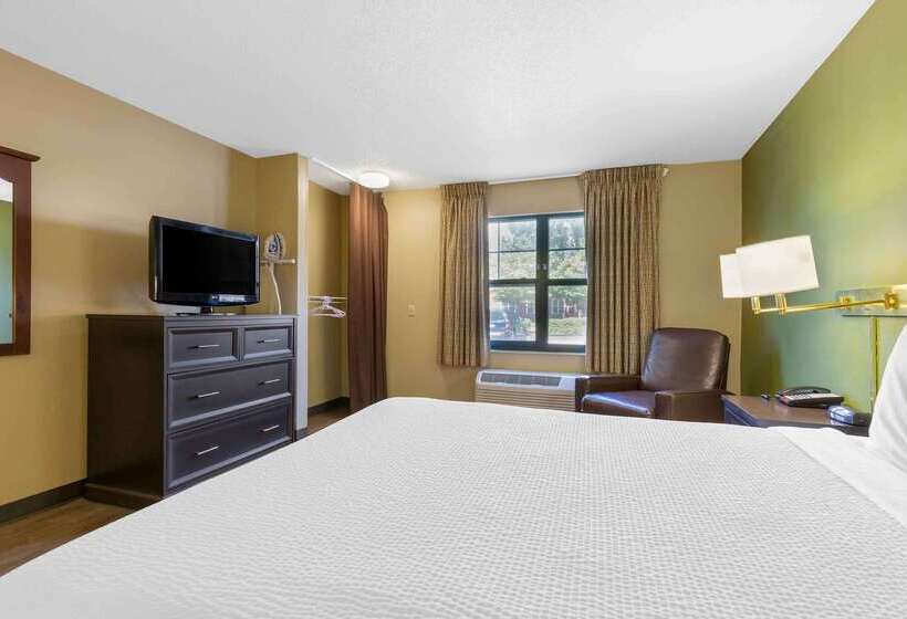 هتل Extended Stay America Select Suites   Chesapeake   Churchland Blvd