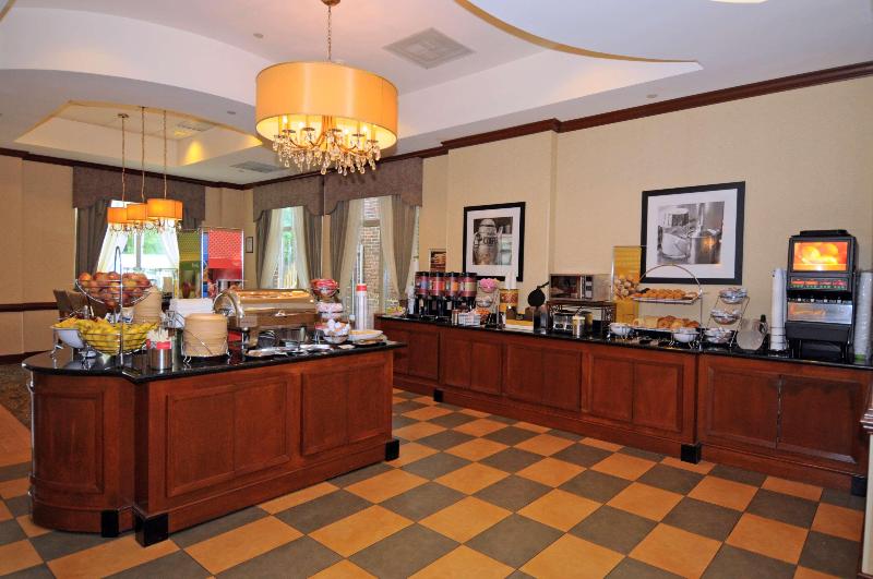 هتل Hampton Inn Alexandriaold Town/king St. Metro