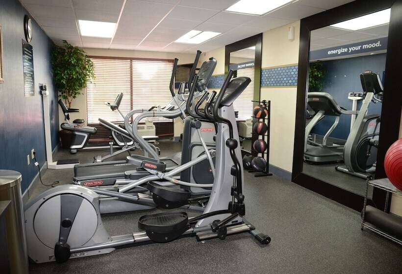 فندق Hampton Inn Americus
