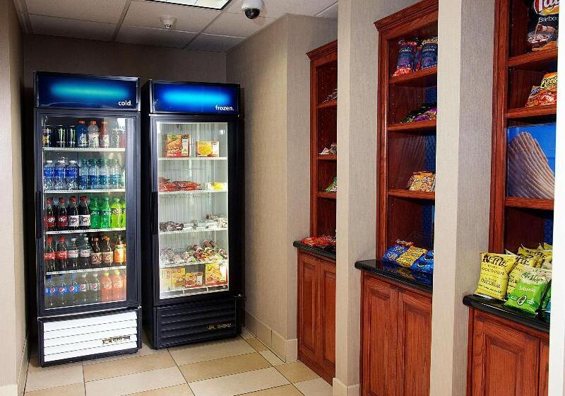 هتل Spark By Hilton Amarillo West Medical Center