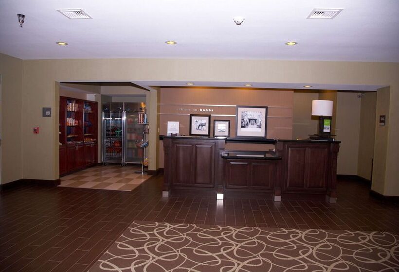 هتل Hampton Inn And Suites Hobbs