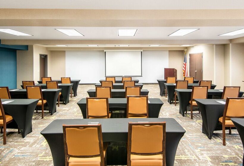 هتل Hampton Inn & Suites Las Vegas Henderson