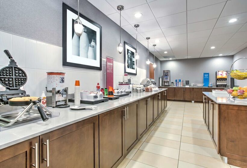 هتل Hampton Inn & Suites Macon I 475