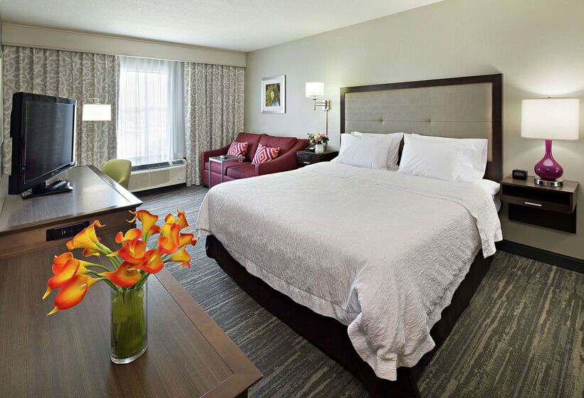 בית מלון כפרי Hampton Inn & Suites Palm Desert