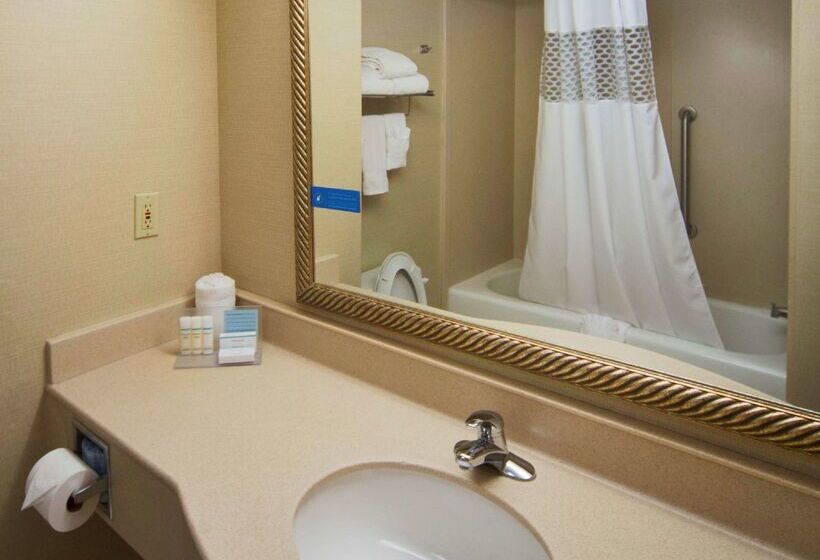 هتل Hampton Inn & Suites Valdosta/conference Center