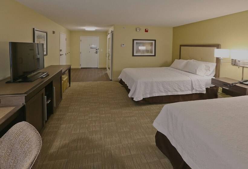 هتل Hampton Inn Billings