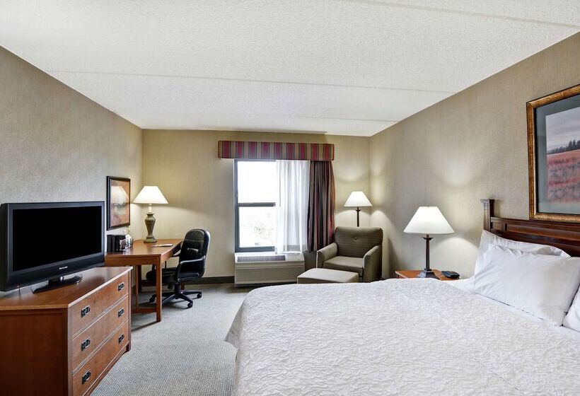 בית מלון כפרי Hampton Inn Bloomsburg