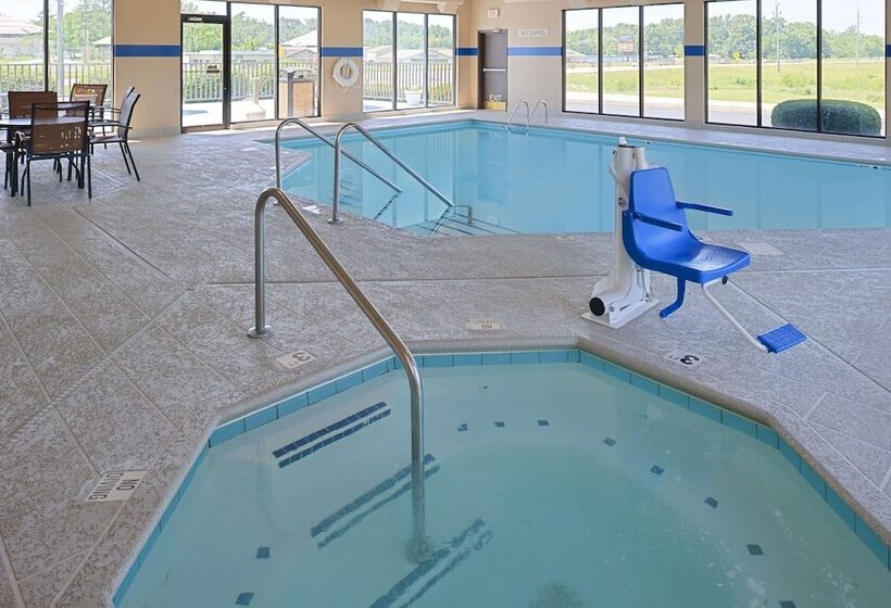 בית מלון כפרי Hampton Inn Carbondale