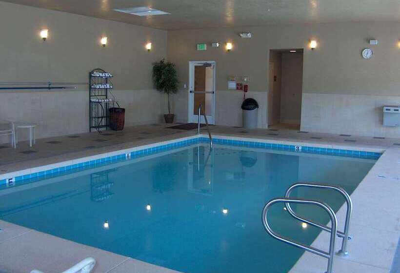 هتل Hampton Inn Cedar City