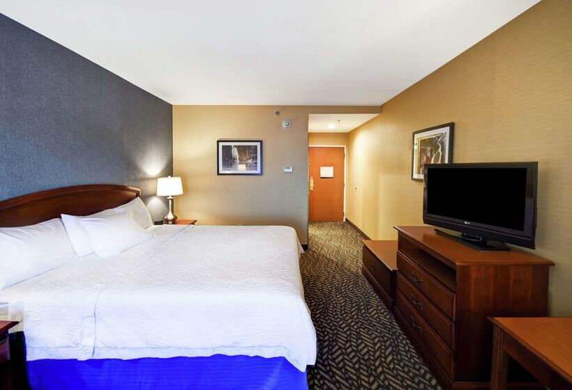 هتل Hampton Inn Chicopee/springfield