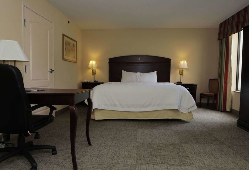 酒店 Hampton Inn Clinton
