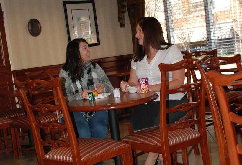 هتل Hampton Inn Columbiadowntown Historic District