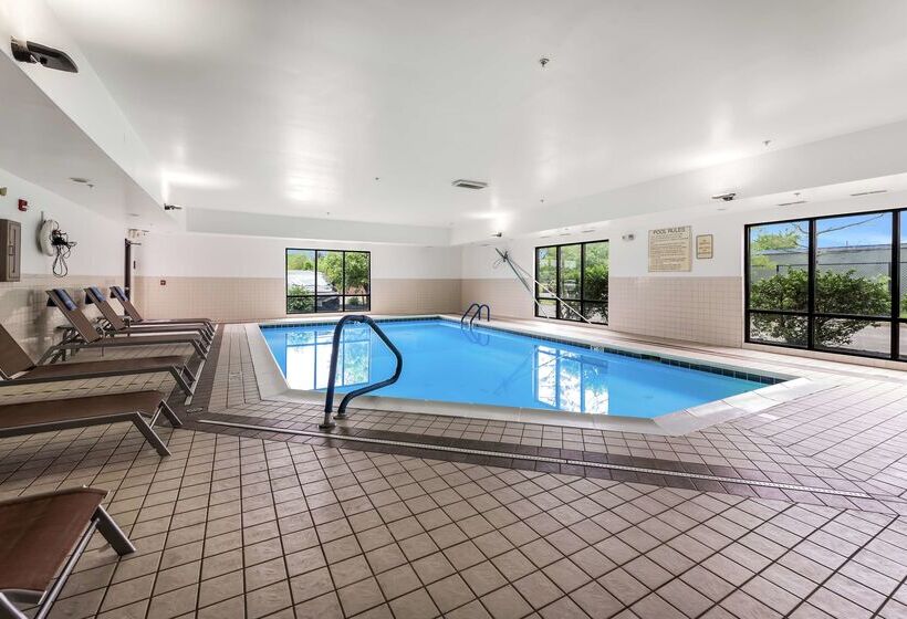 هتل Hampton Inn By Hilton Columbus I 70e/hamilton Rd