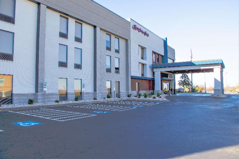 בית מלון כפרי Hampton Inn Danville
