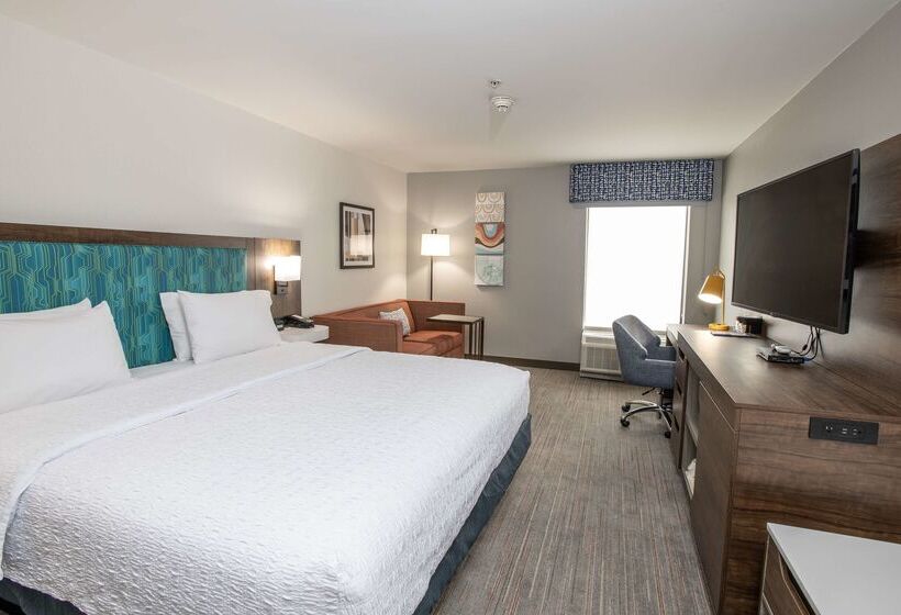 בית מלון כפרי Hampton Inn Dry Ridge