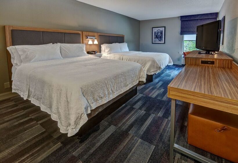 Отель Hampton Inn Dumfries/quantico