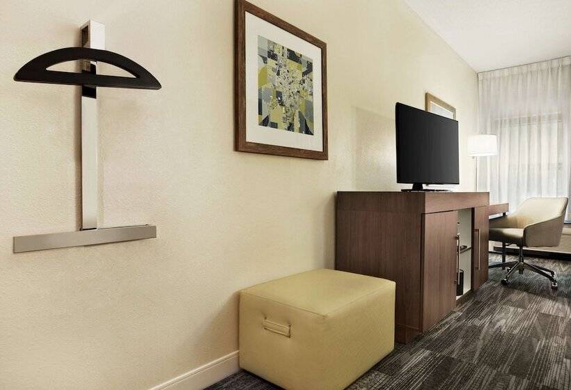 호텔 Hampton Inn Findlay