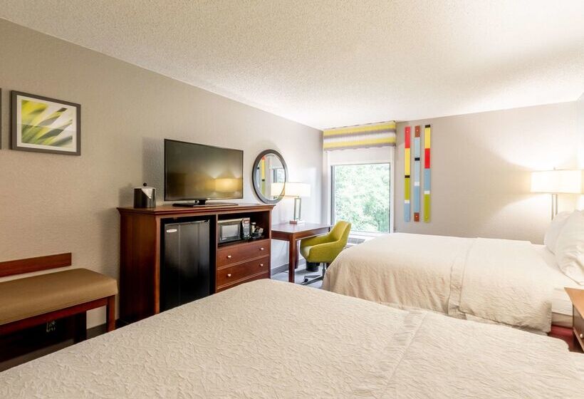בית מלון כפרי Hampton Inn Gainesville