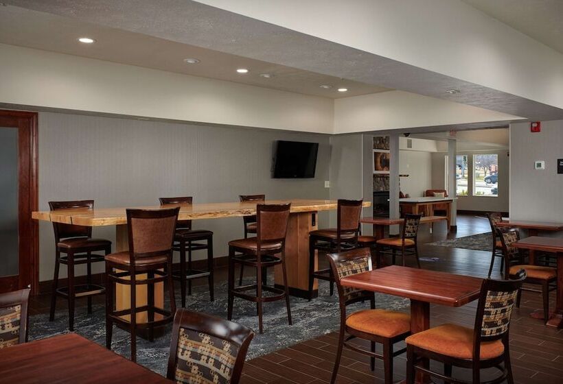 בית מלון כפרי Hampton Inn Helena
