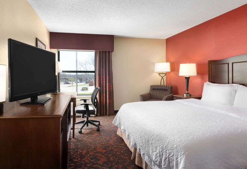 هتل Hampton Inn Houstonwillowbrook Mall