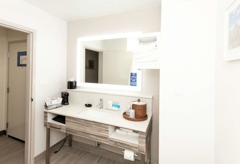 בית מלון כפרי Hampton Inn Kerrville