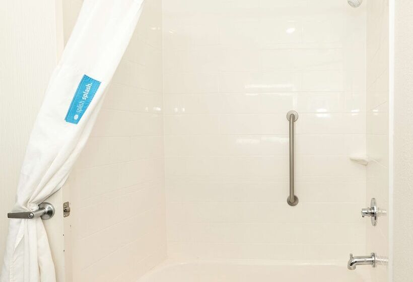 בית מלון כפרי Hampton Inn Kerrville