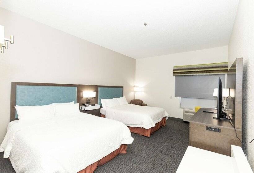 בית מלון כפרי Hampton Inn Kerrville