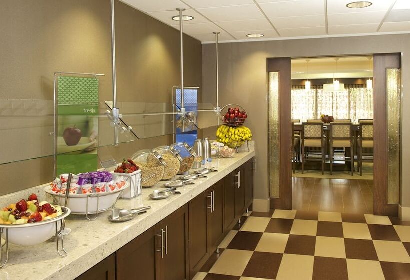 فندق Hampton Inn Lawrenceville