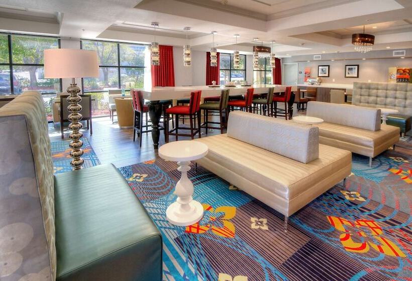 فندق Hampton Inn Milpitas