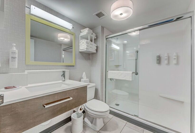 هتل Hampton Inn Morgantown