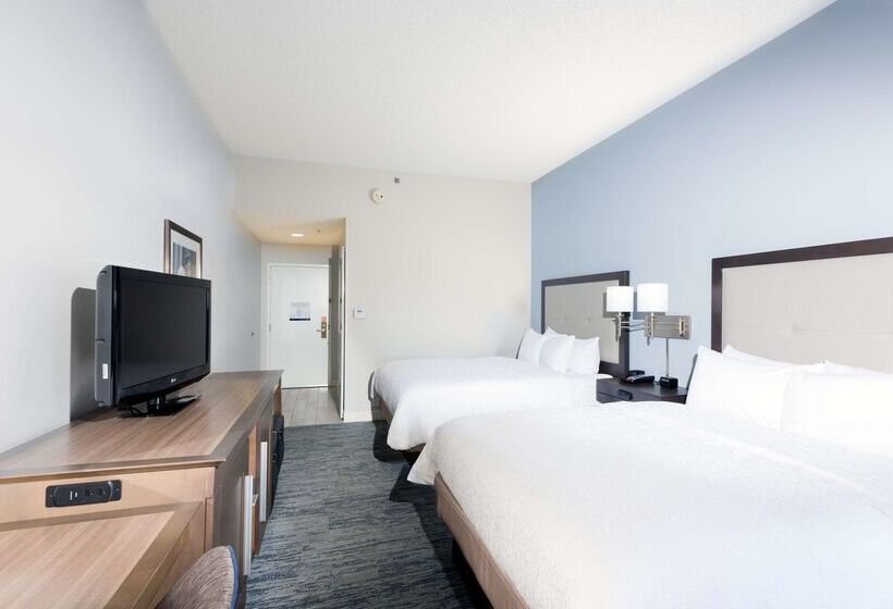 ホテル Hampton Inn Mount Airy