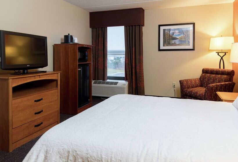 هتل Hampton Inn Muskegon