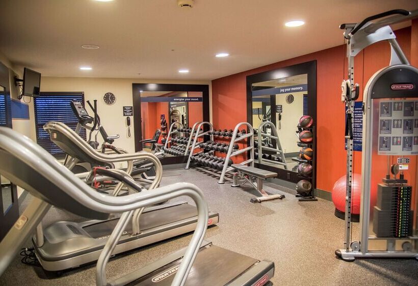 هتل Hampton Inn Muskegon