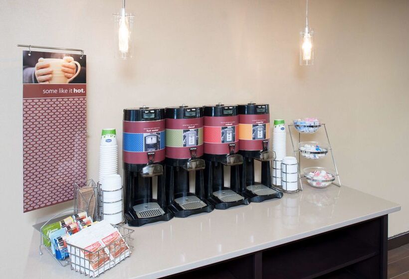 هتل Hampton Inn Muskegon