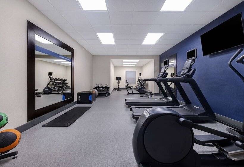 בית מלון כפרי Hampton Inn Natchitoches