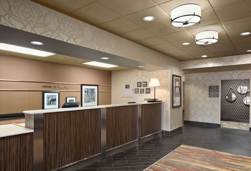 Отель Hampton Inn Pell City